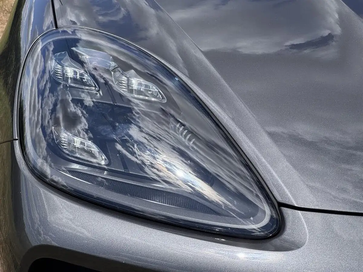 2021-porsche-cayenne-30-v6-station-wagon-big-31