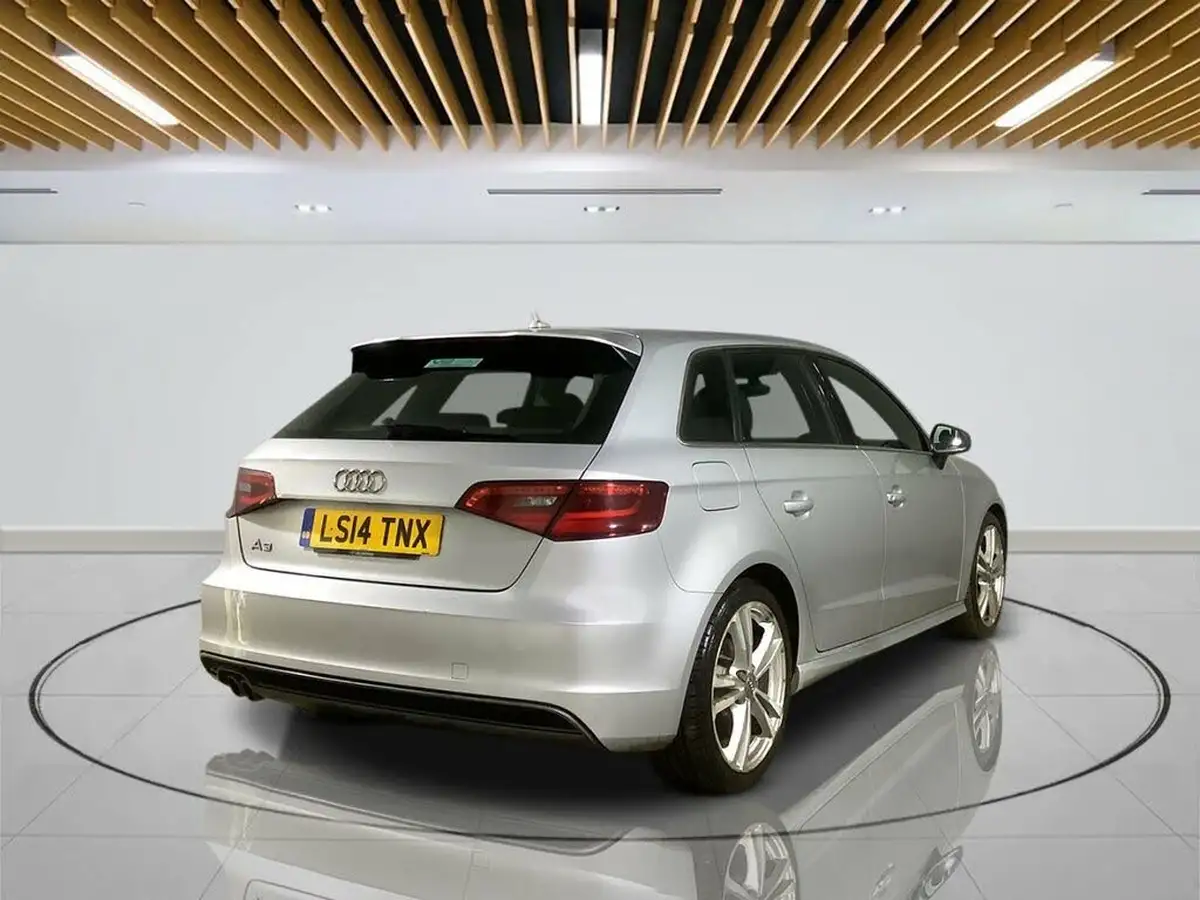 2014-audi-a3-20-tdi-s-line-150ps-sportback-5d-1968cc-big-7