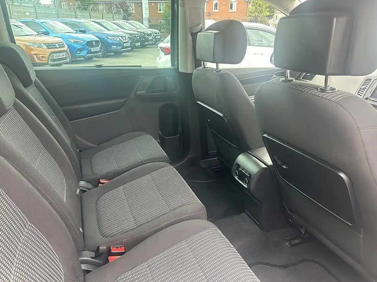 2016-seat-alhambra-20tdi-se-ecomotive-big-13