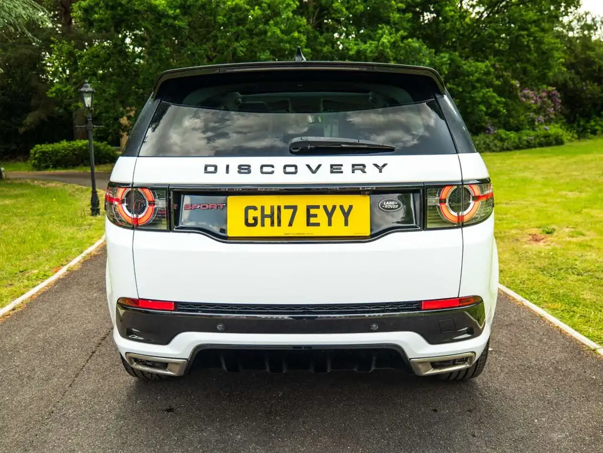 2017-land-rover-discovery-sport-20td4-hse-dynamic-lux-180ps-station-wagon-big-5
