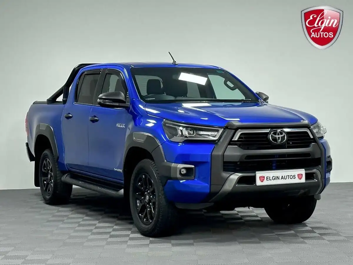 2021-toyota-hi-lux-28d-4d-invincible-x-at35-204hpeu6dt-e-big-0