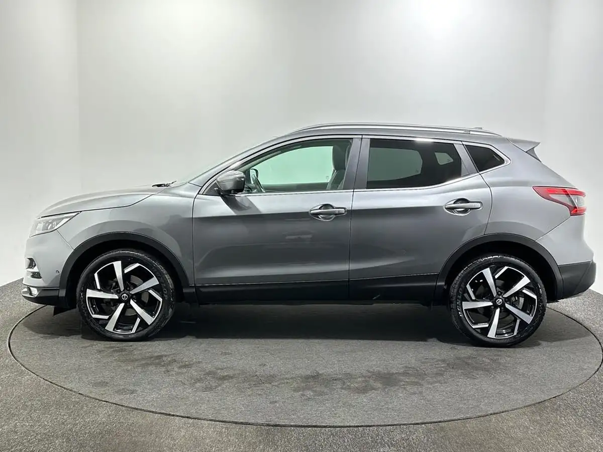 2019-nissan-qashqai-13-dig-t-tekna-160ps-dct-big-4