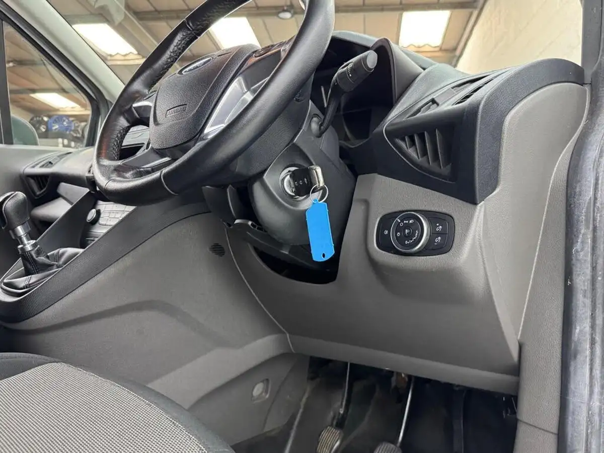 2019-ford-transit-connect-15-ecoblue-l1-200-base-100pseu6dt-panel-big-26