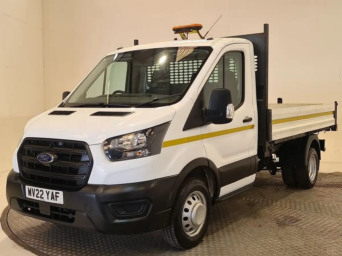 2022-ford-transit-20tdci-350-l2h1-leader-130pseu6dt-rwd-cab-big-10