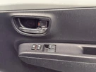 2013-toyota-yaris-15-vvt-i-t4-small-26