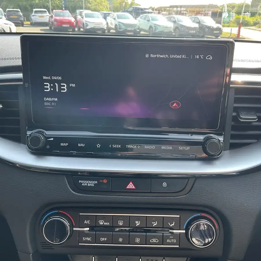 2023-kia-ceed-15-t-gdi-gt-line-158bhp-big-17