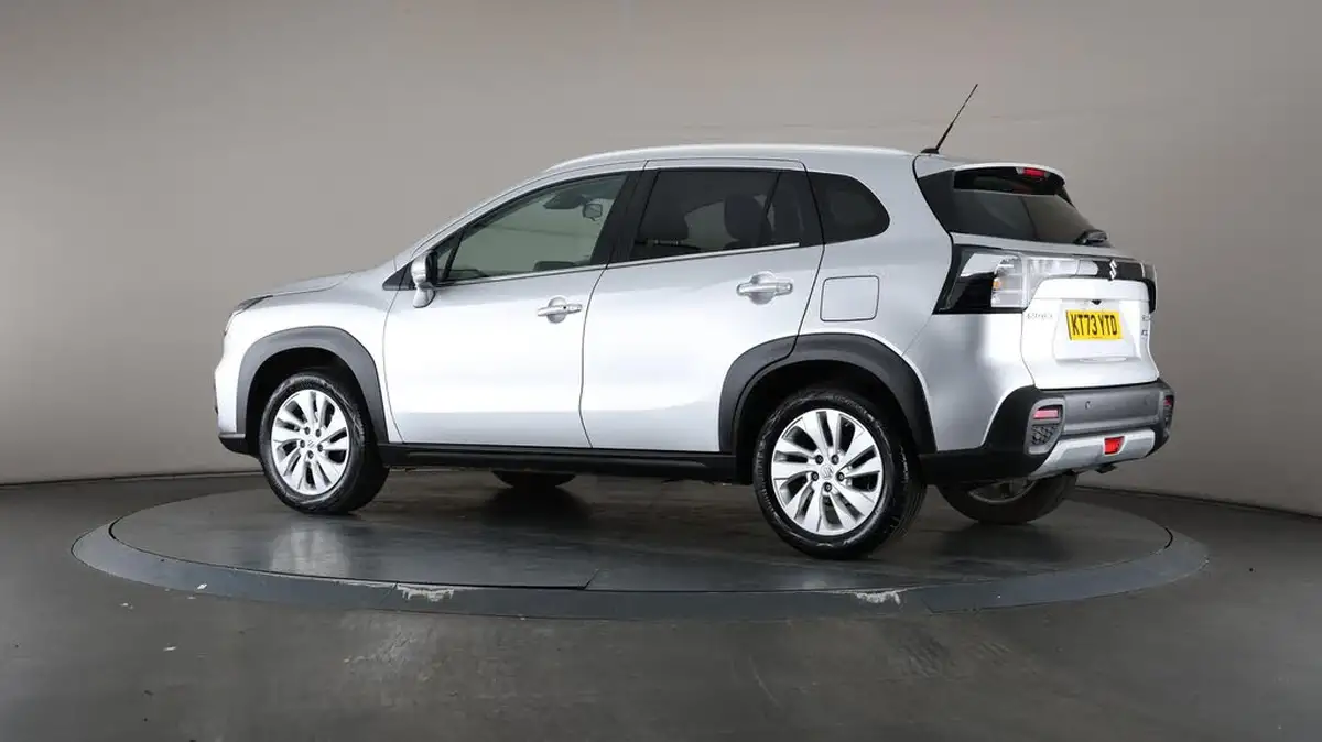 2023-suzuki-s-cross-14-boosterjet-motion-big-73