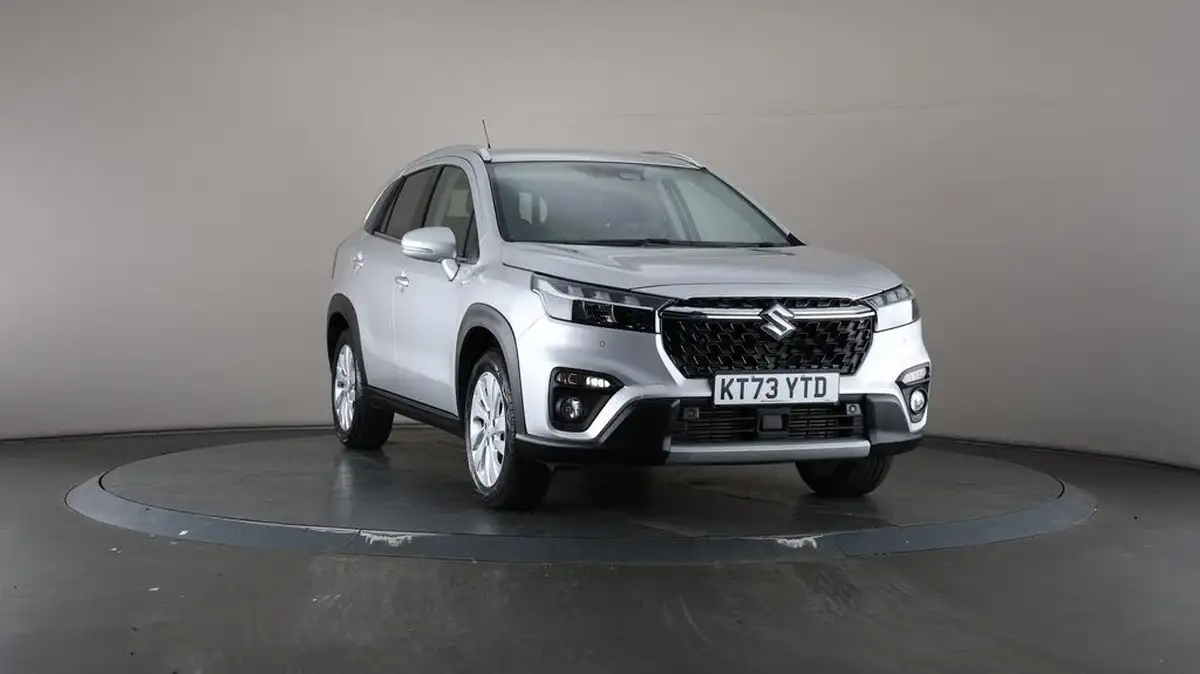 2023-suzuki-s-cross-14-boosterjet-motion-big-49