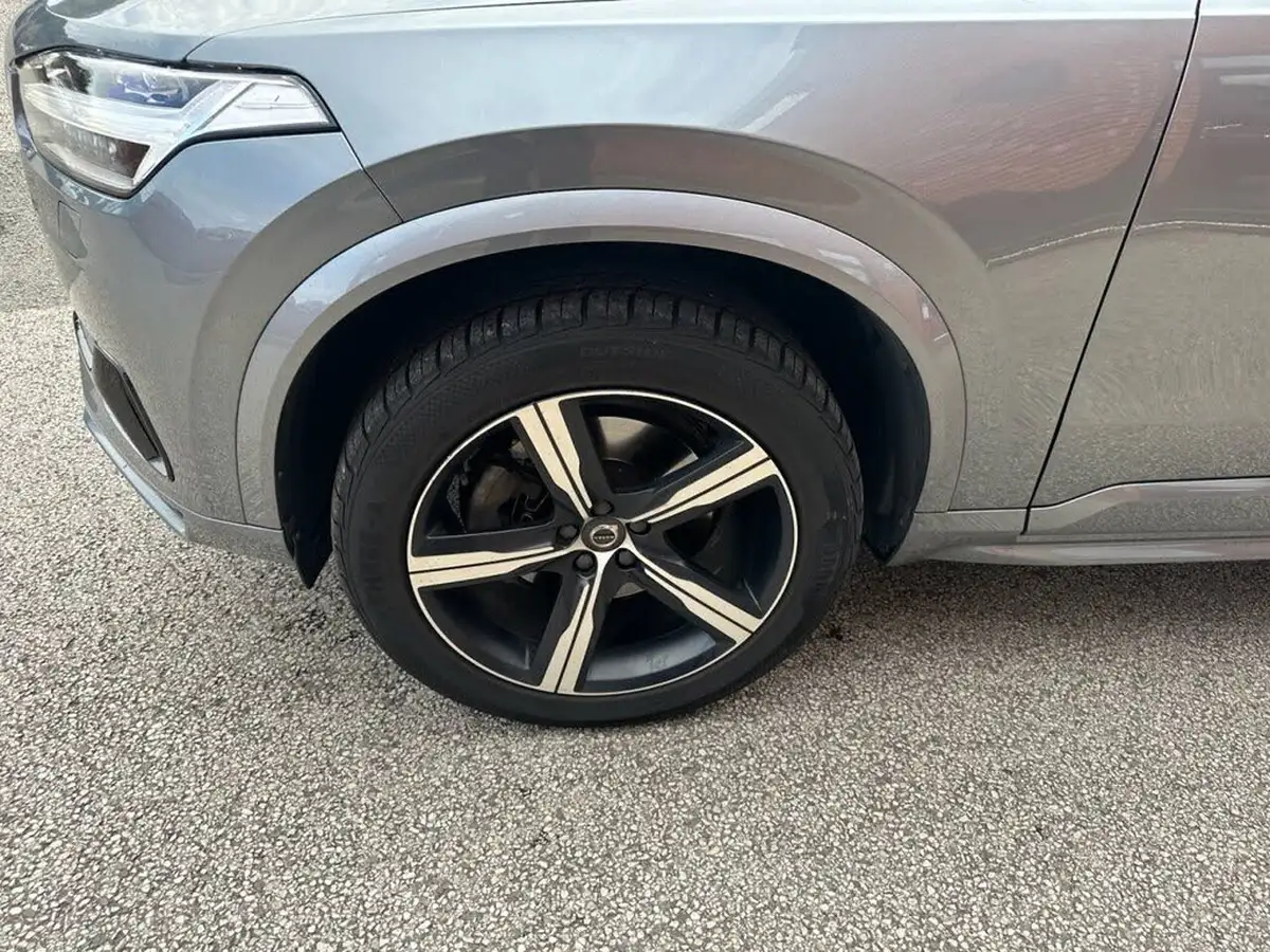 2019-volvo-xc90-20td-d5-r-design-big-33