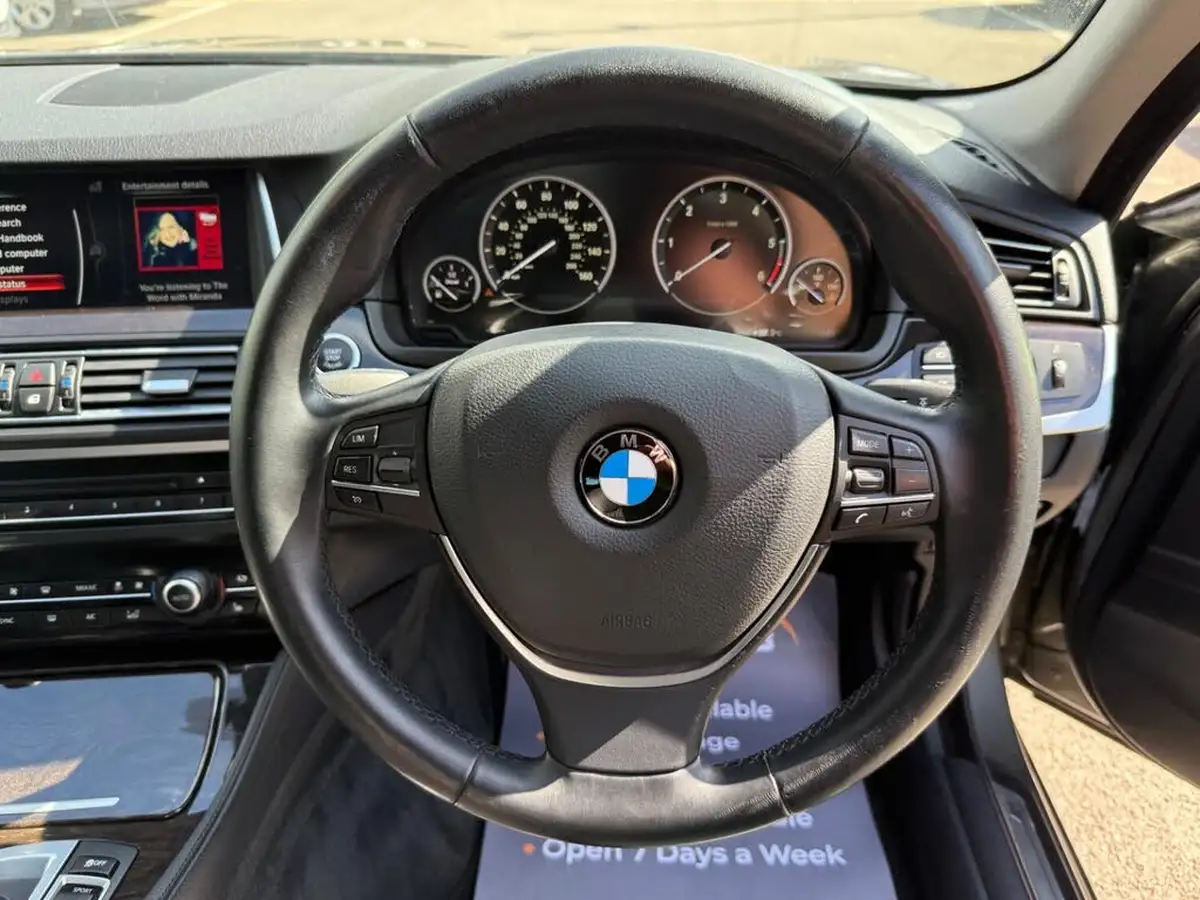 2014-bmw-5-series-30td-530d-luxury-touring-5d-big-25