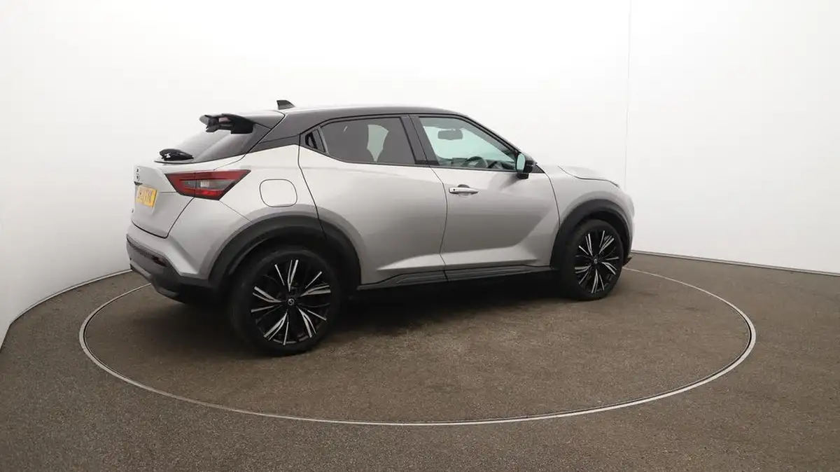 2021-nissan-juke-10-dig-t-tekna-big-51