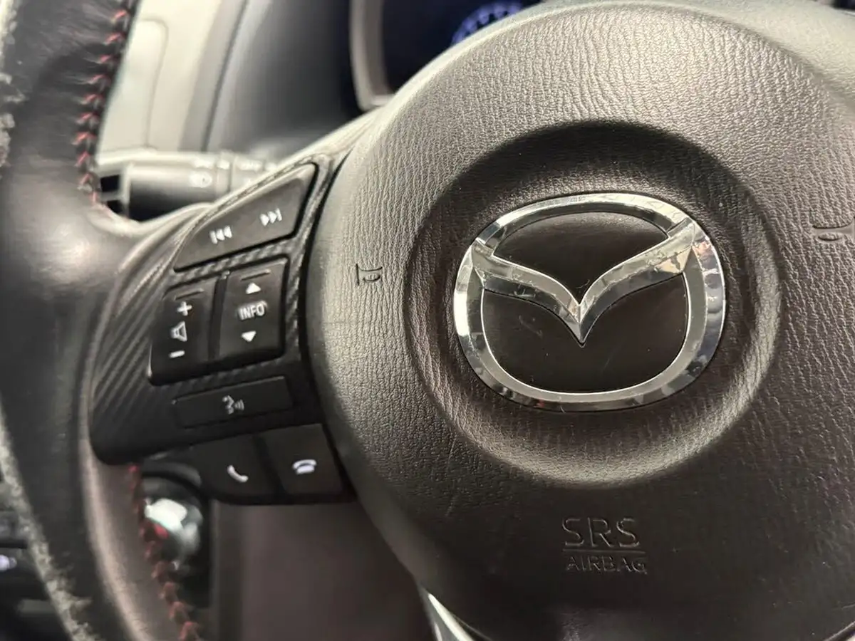 2016-mazda-mazda3-20-se-l-hatchback-5d-big-26