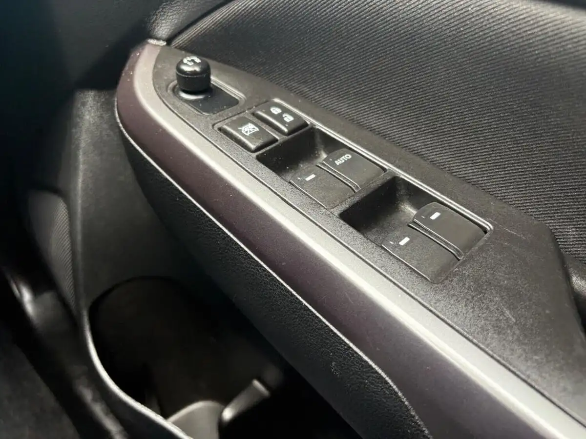 2020-suzuki-vitara-14-boosterjet-sz-t-129ps-mild-hybrid-big-40