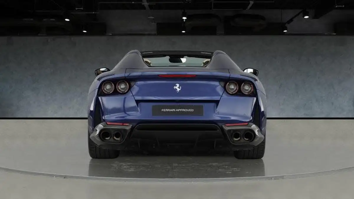 2022-ferrari-812-gts-big-2