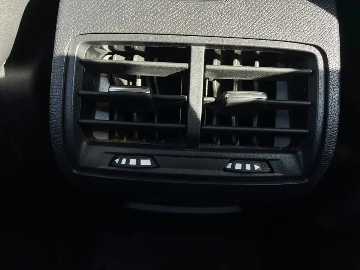 2022-citroen-c4-e-shine-plus-big-37