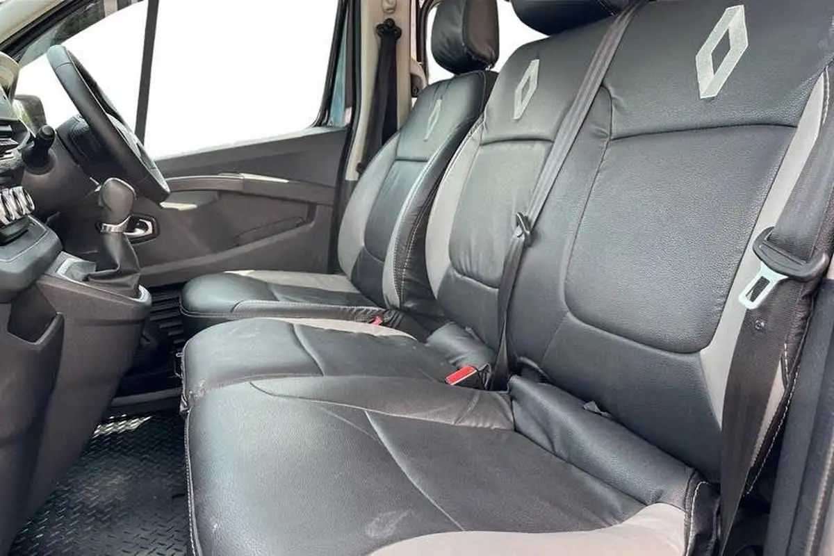 2024-renault-trafic-20dci-ll30-170-extra-sport-crew-big-9