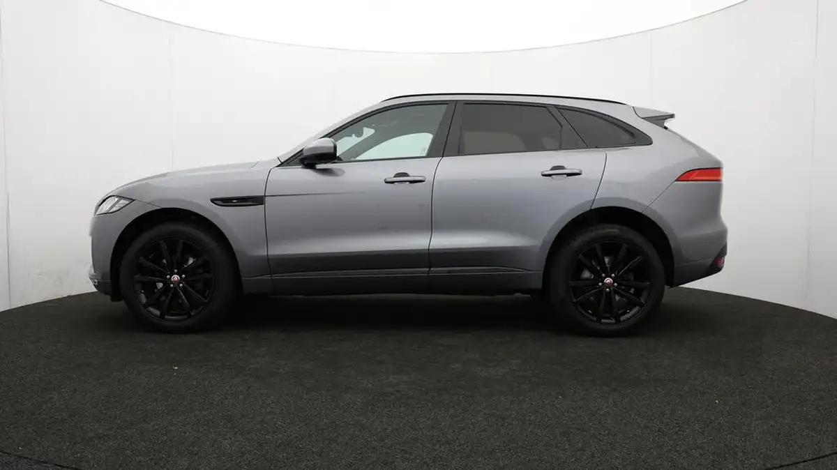 2020-jaguar-f-pace-20-i4d-chequered-flag-180ps-big-64