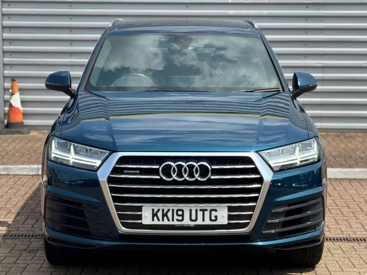 2019-audi-q7-30tdi-quattro-s-line-218ps-big-1