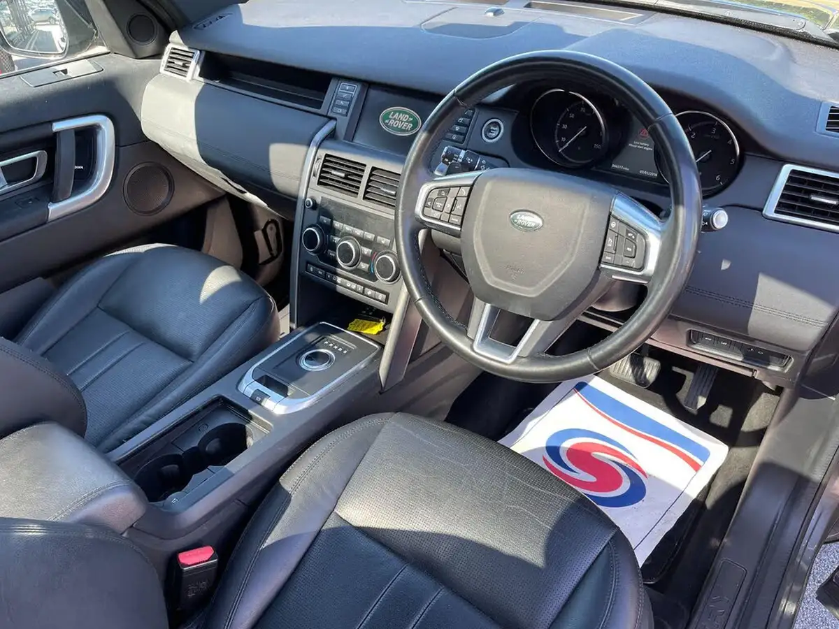 2019-land-rover-discovery-sport-20td4-landmark-big-32