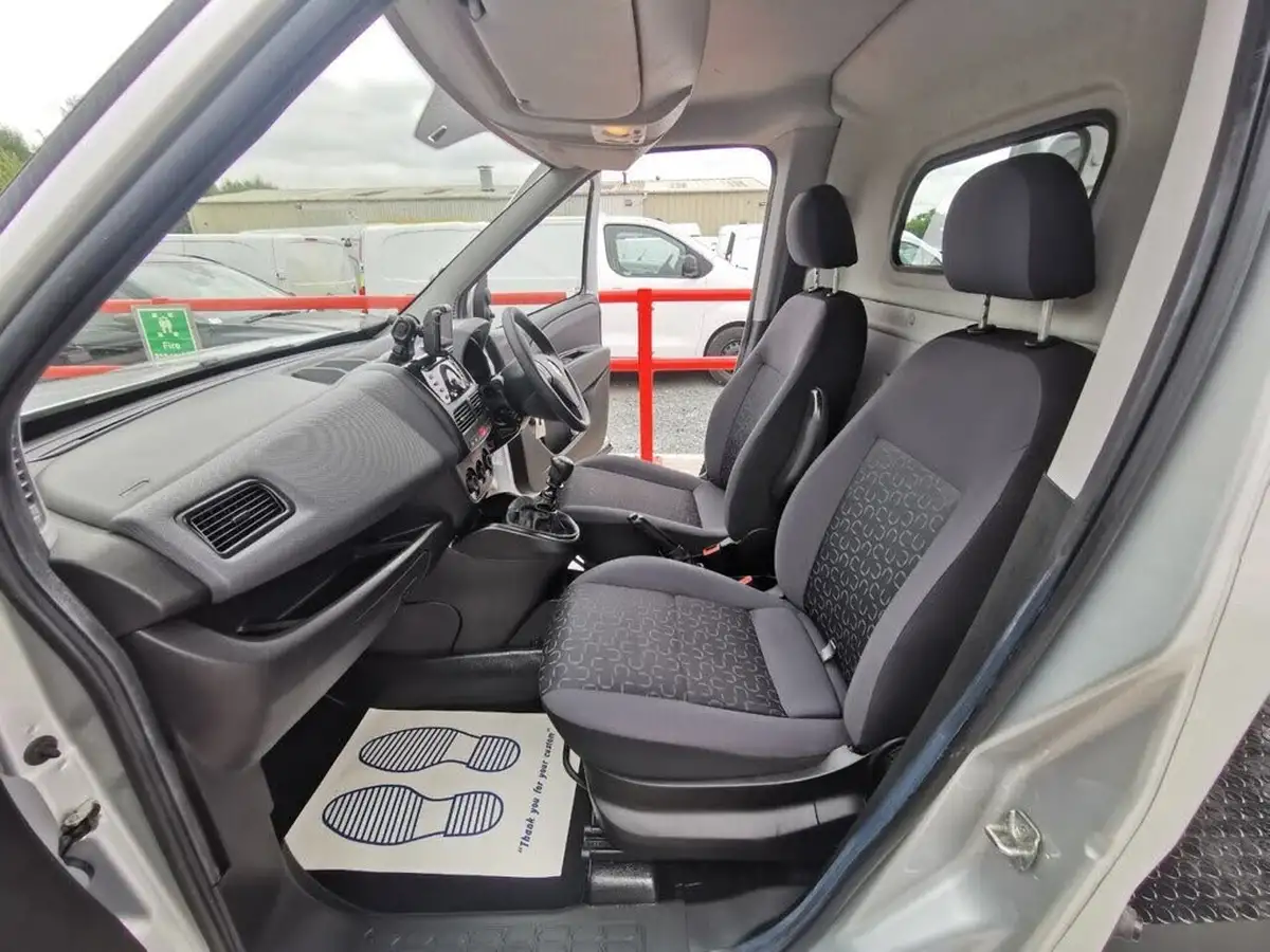2017-fiat-doblo-cargo-16td-l2h1-maxi-sx-105eu6-big-15