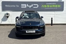 2022-porsche-macan-20-small-8