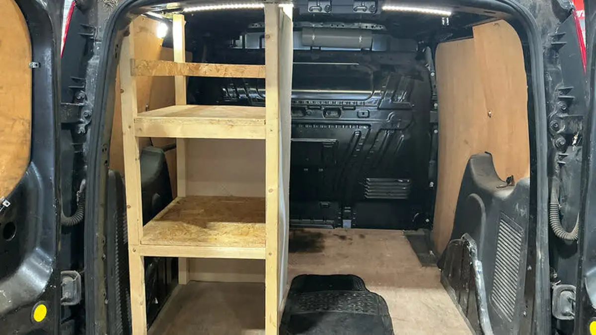 2014-ford-transit-connect-16tdci-l1-limited-big-12