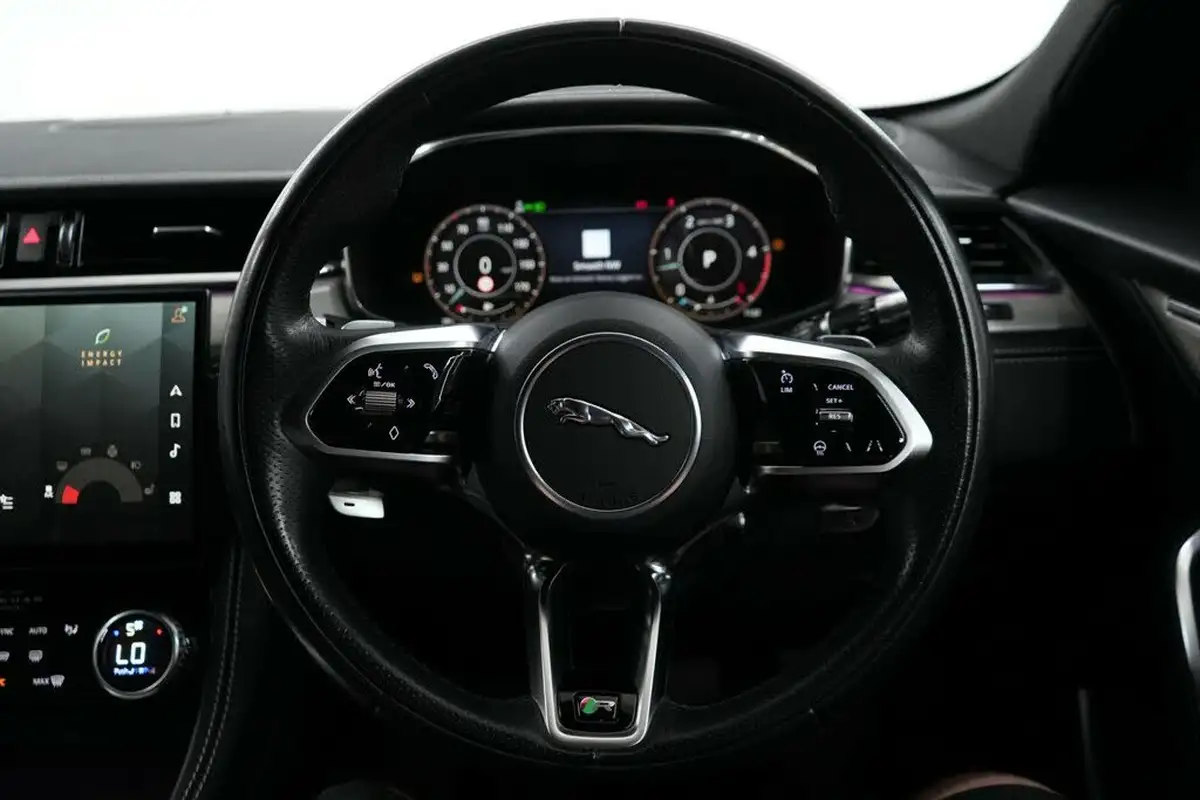 2021-jaguar-f-pace-30-d300-r-dynamic-se-mhev-big-44