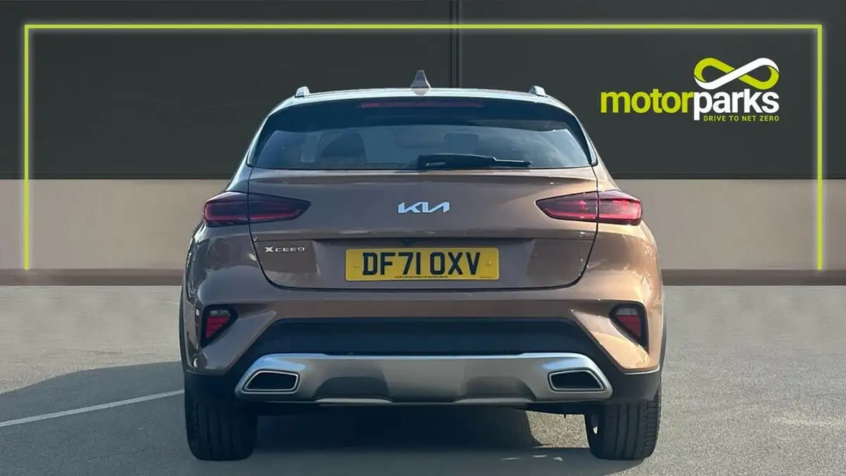 2022-kia-xceed-15-t-gdi-3-big-3