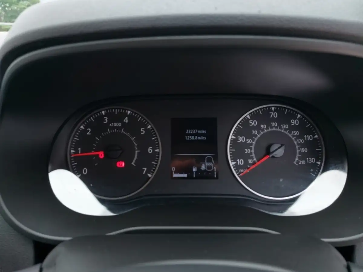 2023-dacia-duster-13-tce-expression-130bhp-station-wagon-5d-big-15