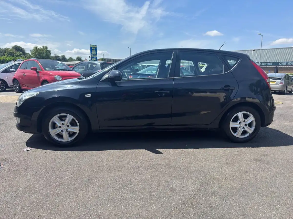 2009-hyundai-i30-14-comfort-big-7
