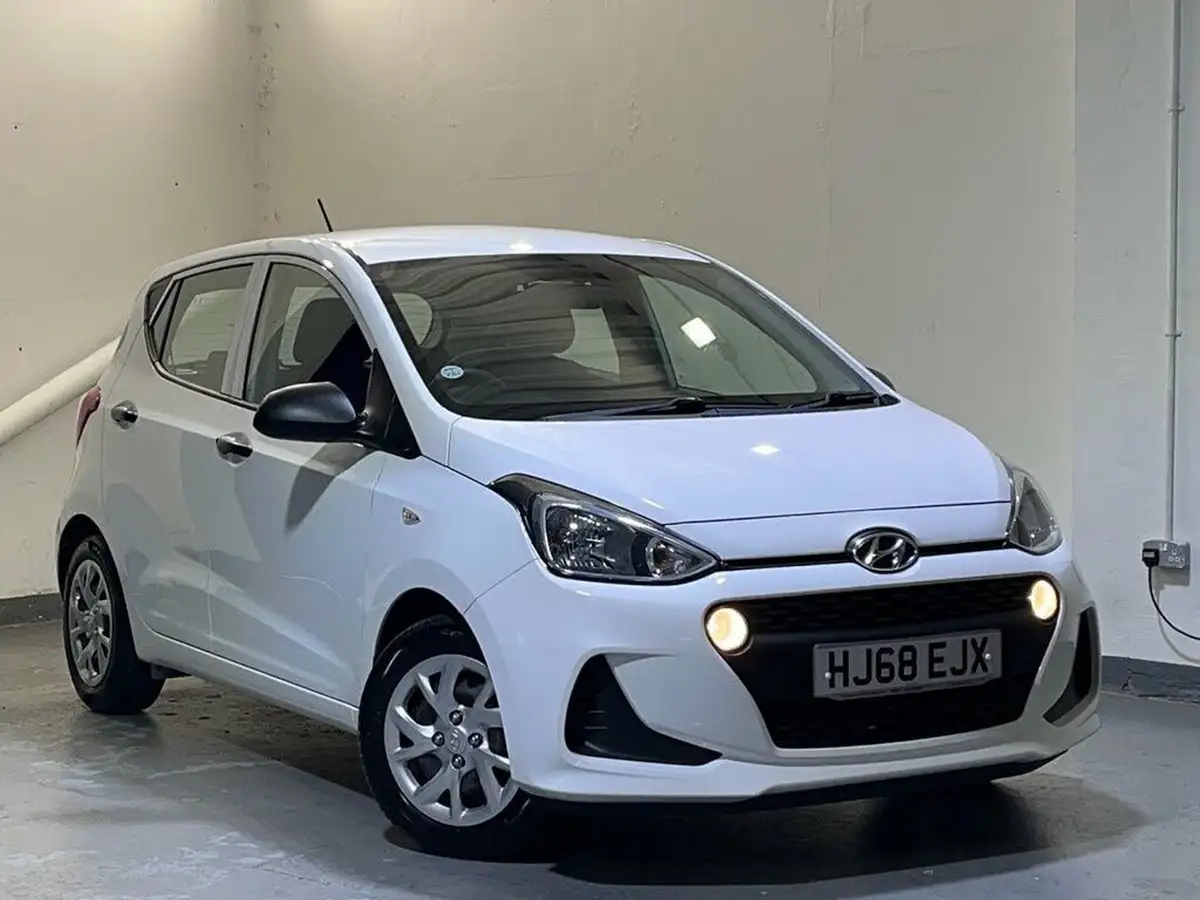 2018-hyundai-i10-10-s-big-0
