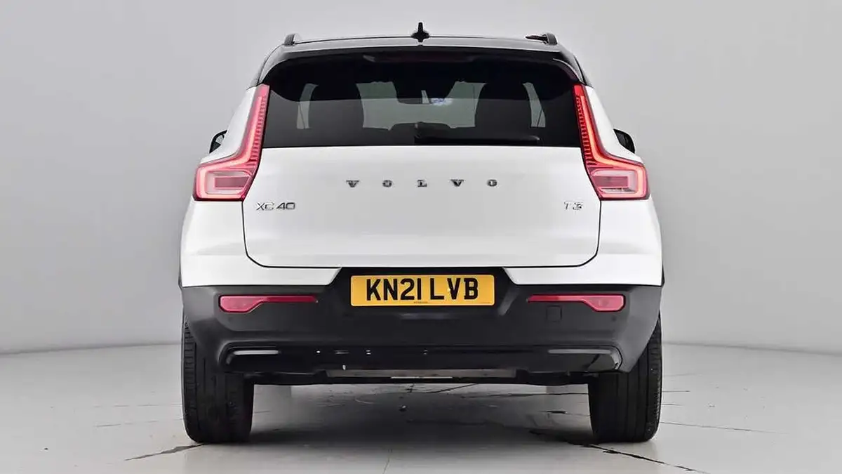 2021-volvo-xc40-15-t3-r-design-161bhp-big-4