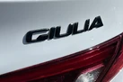 2021-alfa-romeo-giulia-20-veloce-276bhp-small-25