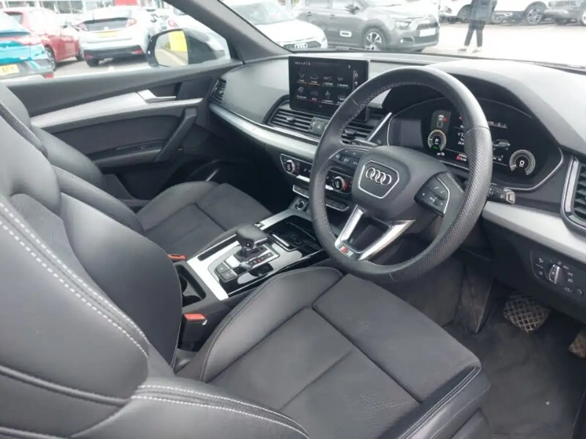 2022-audi-q5-20-50-tfsi-e-s-line-sportback-big-17