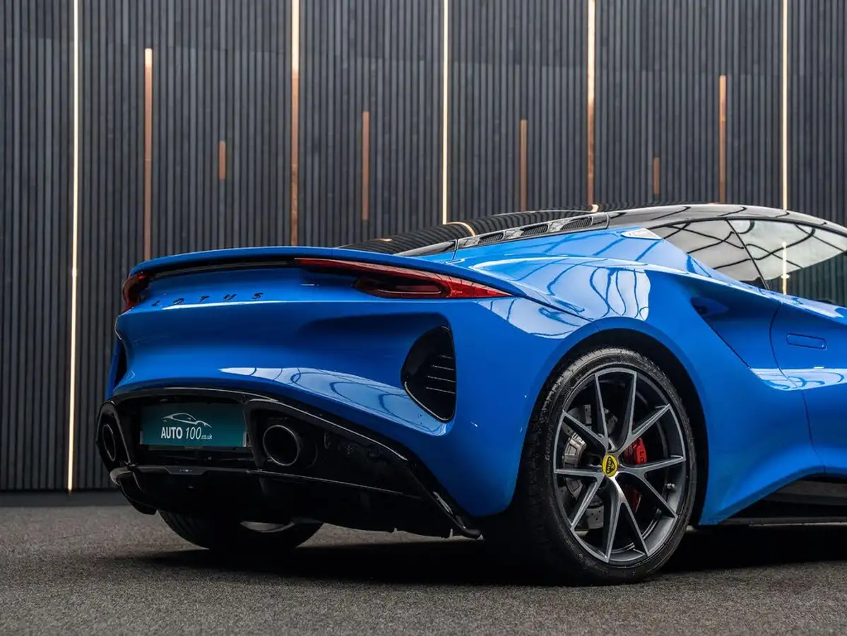 2023-lotus-emira-35-first-edition-v6-big-22
