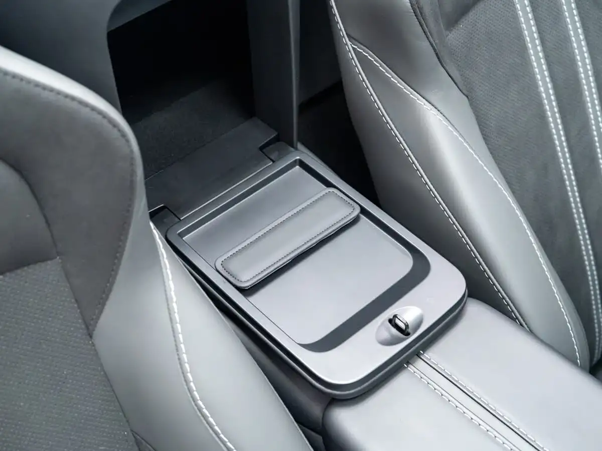 2023-aston-martin-vantage-40-v8-vantage-roadster-auto-big-55