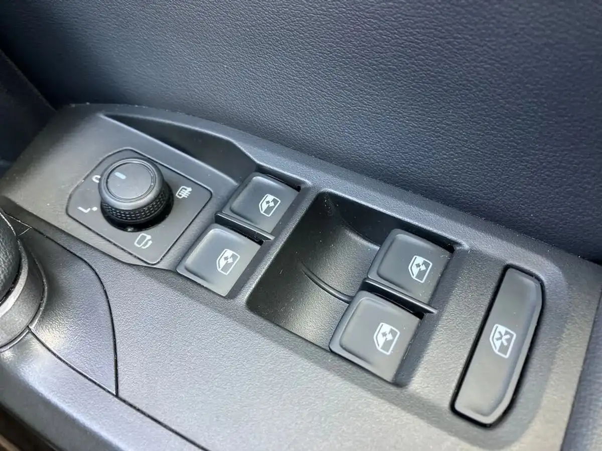 2024-cupra-formentor-14-e-hybrid-v2-big-20
