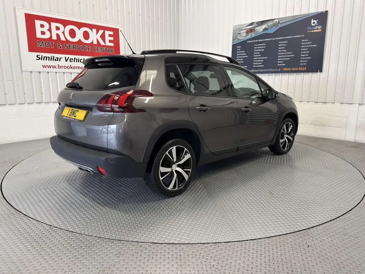 2019-peugeot-2008-suv-12-puretech-gt-line-110bhp-eat6-big-8