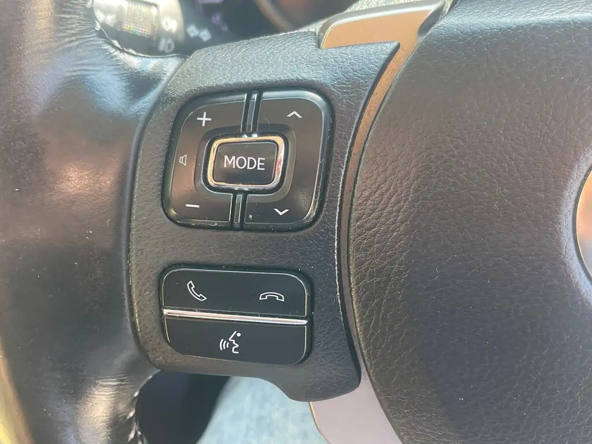 2017-lexus-nx-300h-25-luxury-big-26