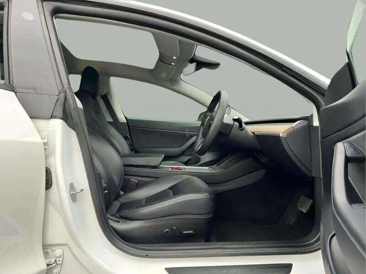2021-tesla-model-3-e-long-range-4x4-big-11