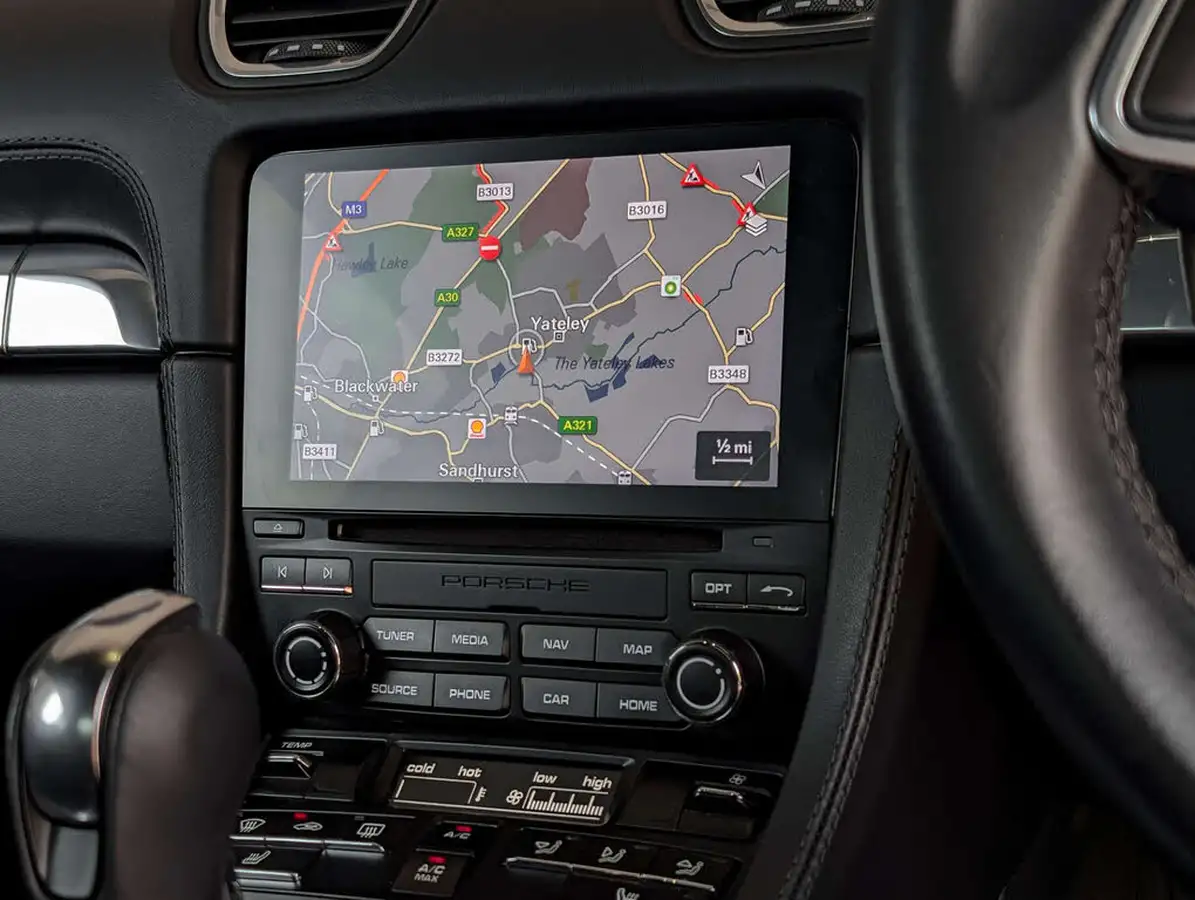 2020-porsche-cayman-718-20-cayman-pdk-big-28
