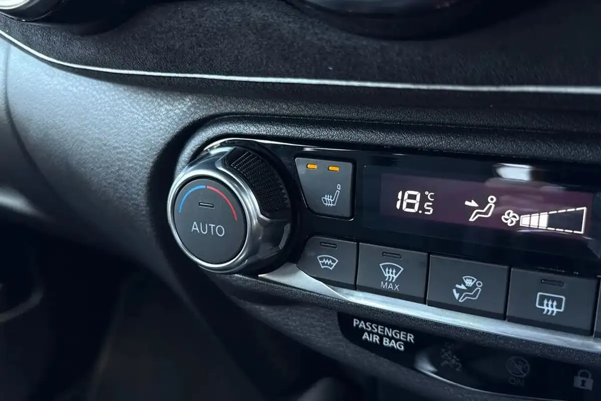 2022-nissan-juke-10-dig-t-tekna-big-53
