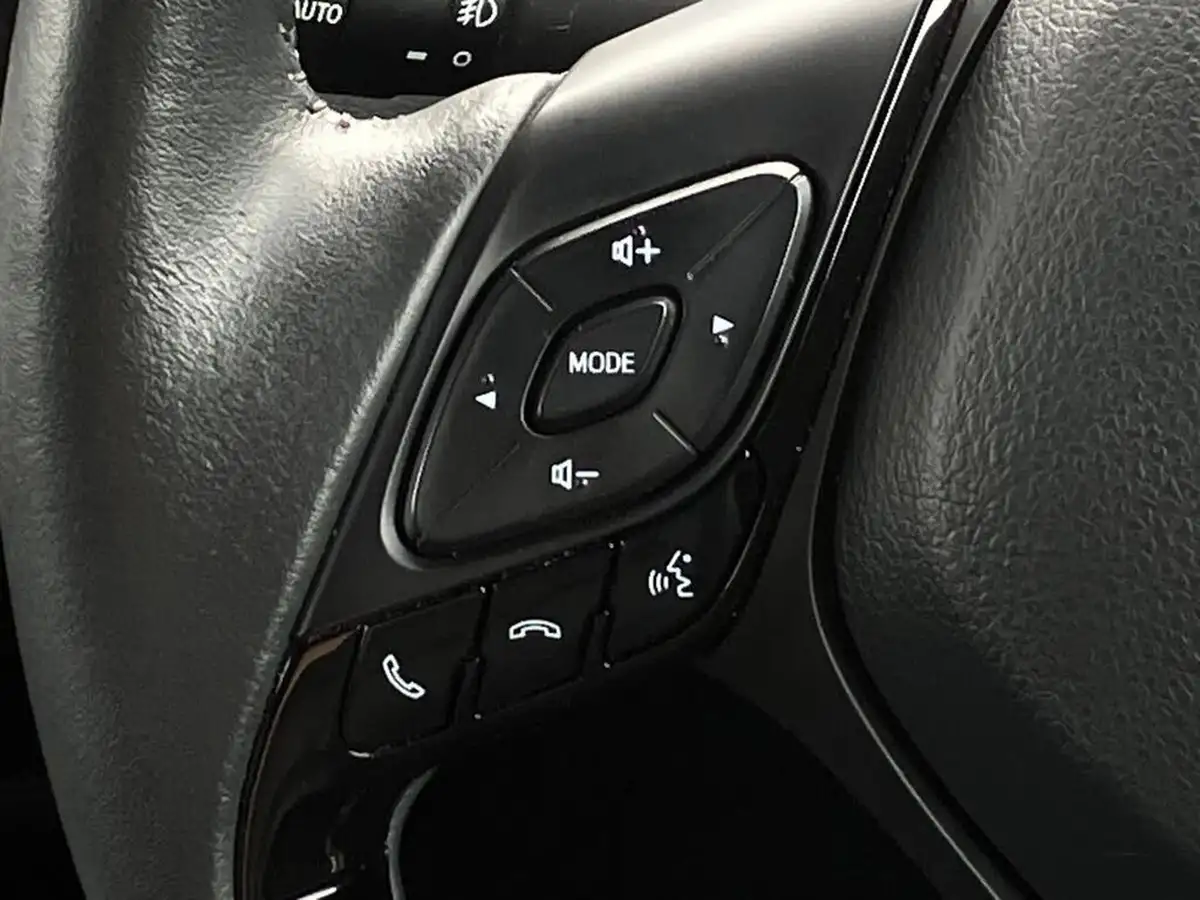 2023-toyota-c-hr-18-vvt-i-excel-120bhp-big-18