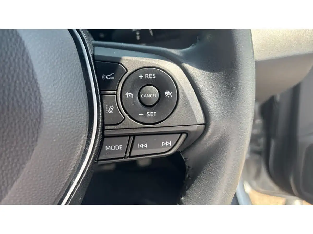 2021-toyota-corolla-18-vvt-i-design-spare-wheel-hatchback-5d-big-27