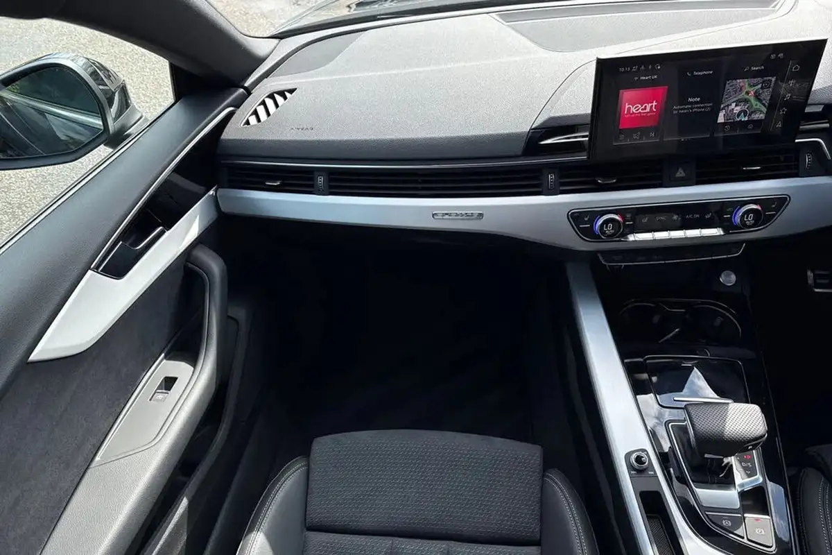 2024-audi-a5-20-45-tfsi-s-line-sportback-5d-big-18