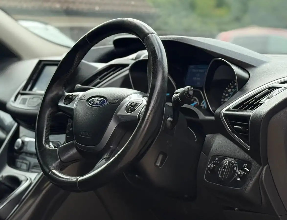 2014-ford-kuga-20tdci-titanium-140ps-big-10