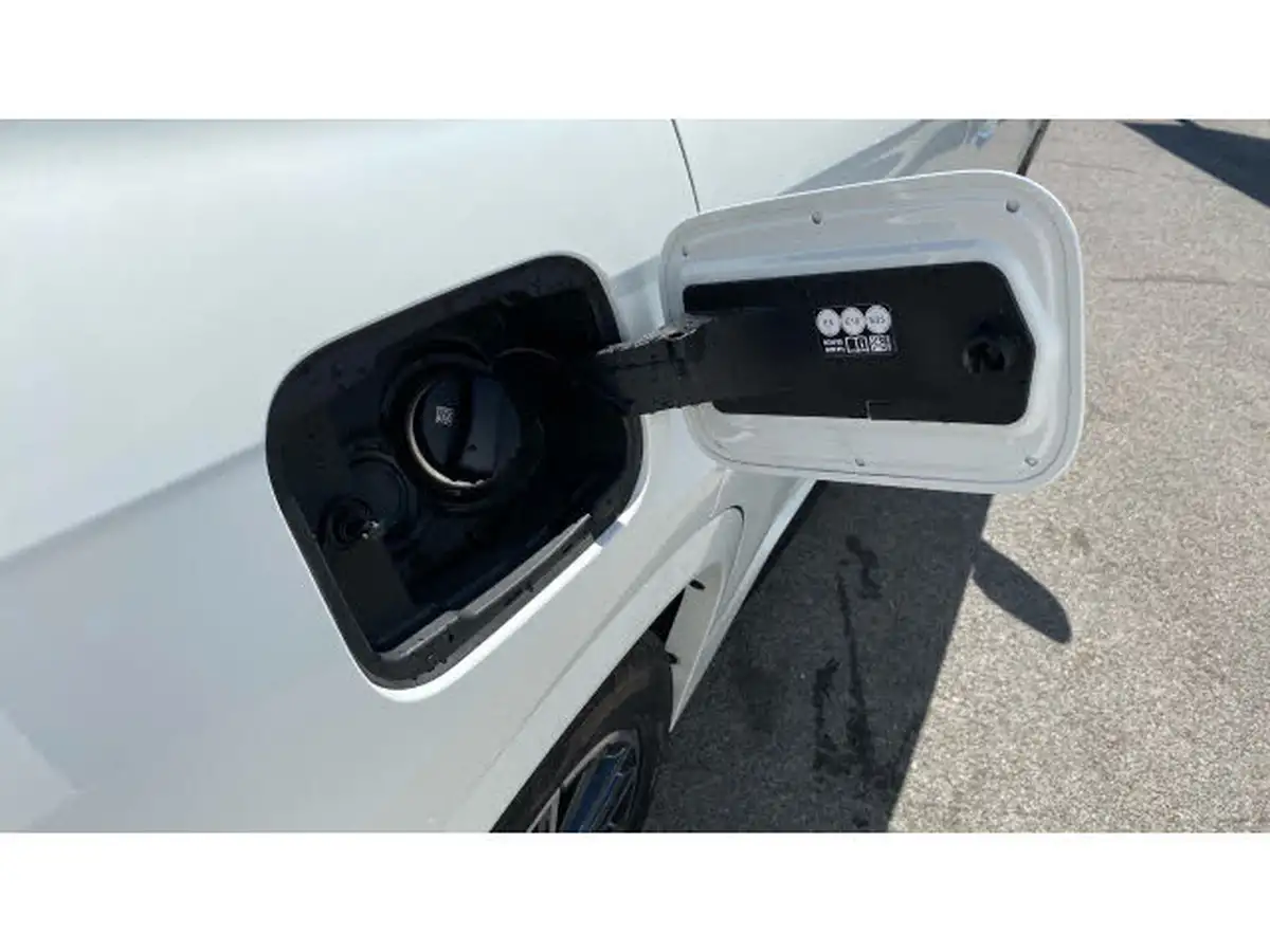 2025-bmw-x1-20-xdrive23i-m-sport-big-29