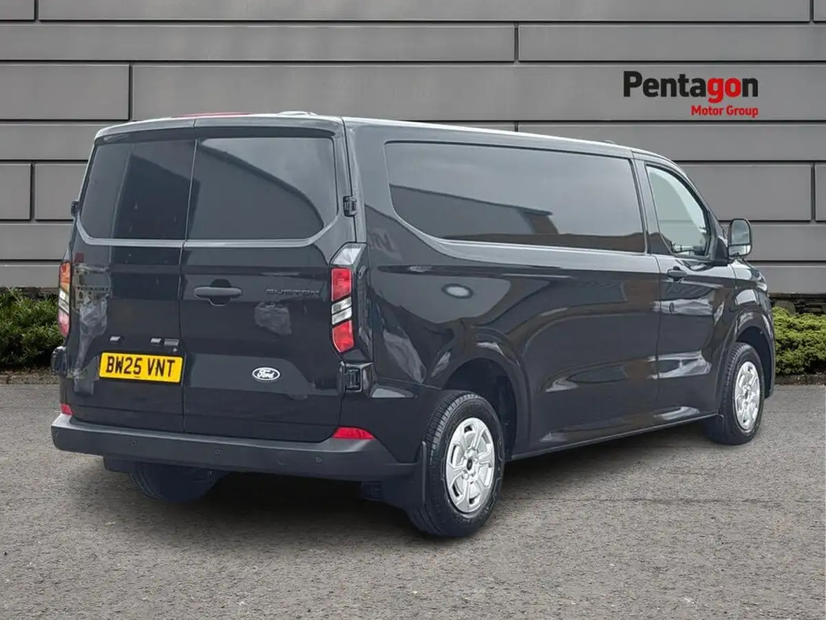 2025-ford-transit-custom-20tdci-280-l2h1-trend-110pseu6e-panel-van-1996cc-big-4