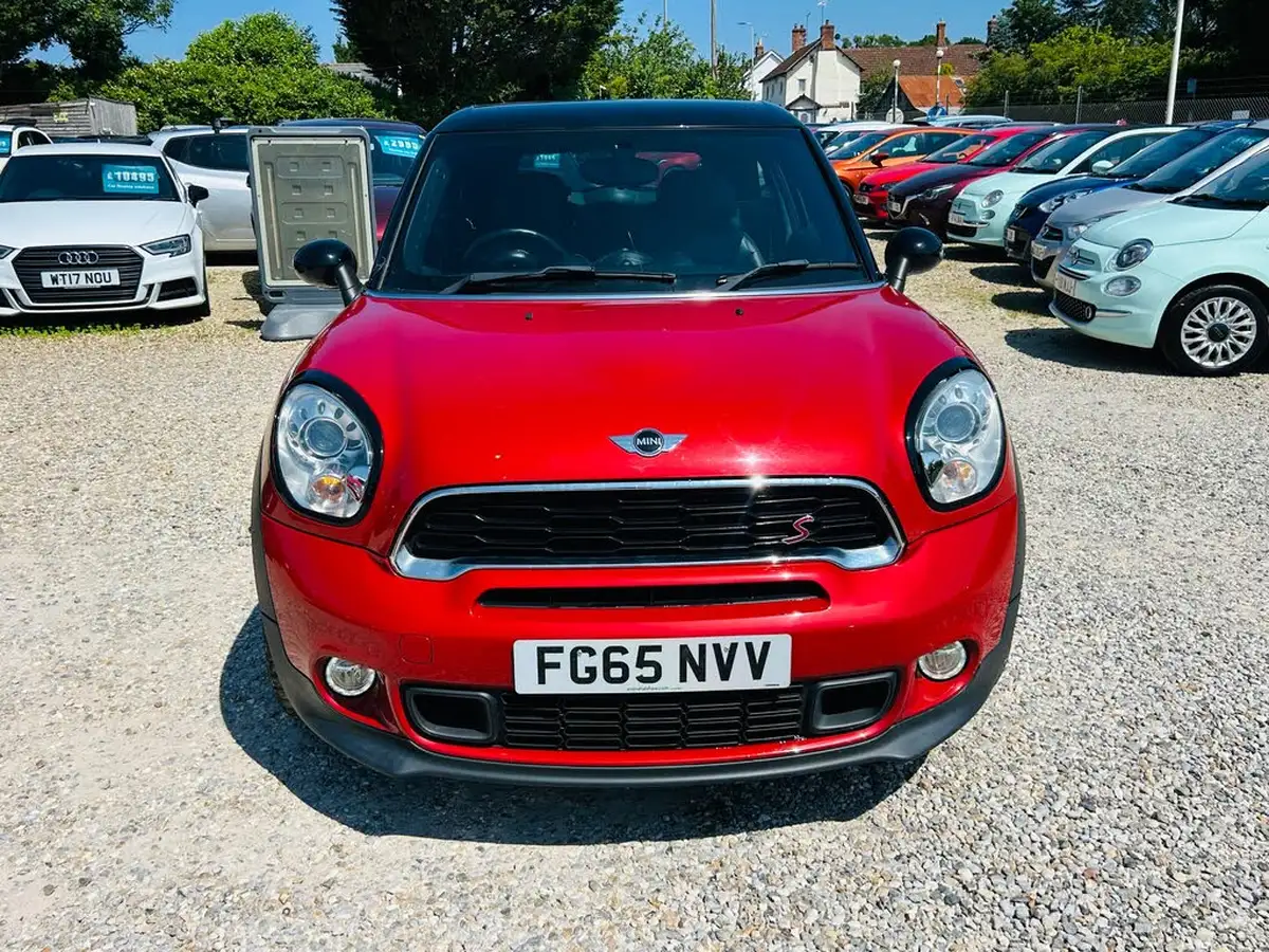 2015-mini-paceman-big-2