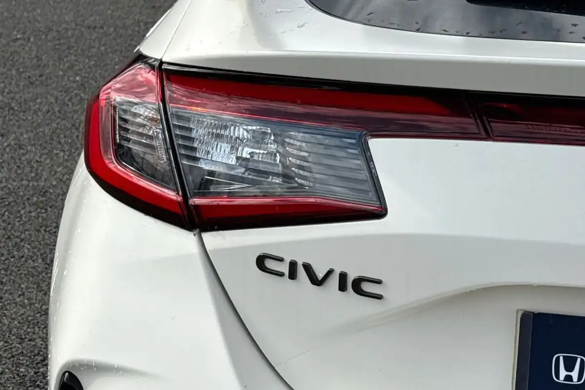 2023-honda-civic-20-i-vtec-type-r-big-35